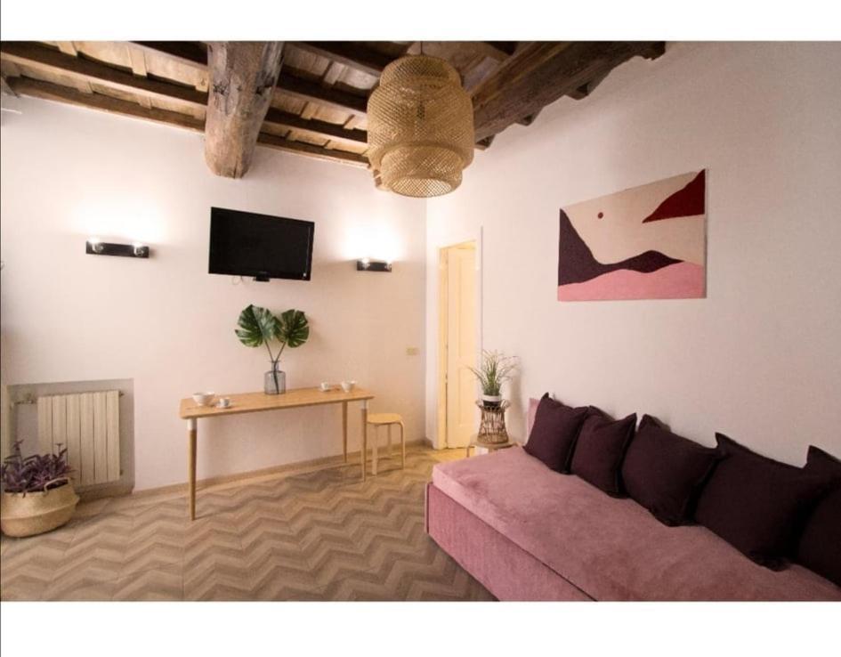 Lovely Apartments In City Centre "Third Floor, Without Elevator" ローマ エクステリア 写真