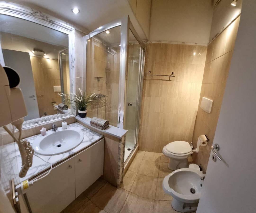 Lovely Apartments In City Centre "Third Floor, Without Elevator" ローマ エクステリア 写真